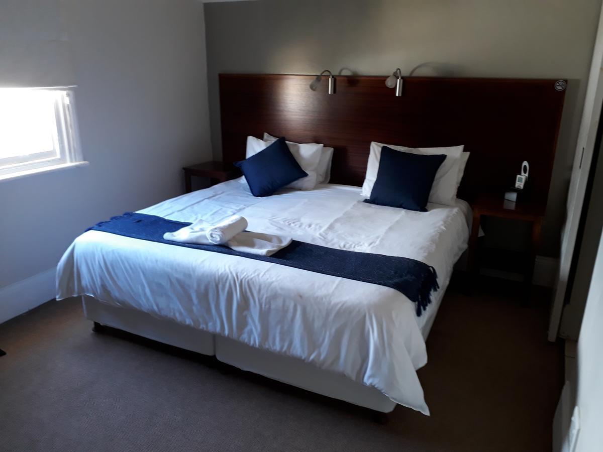 The Vic Hotel Port Elizabeth Exterior foto