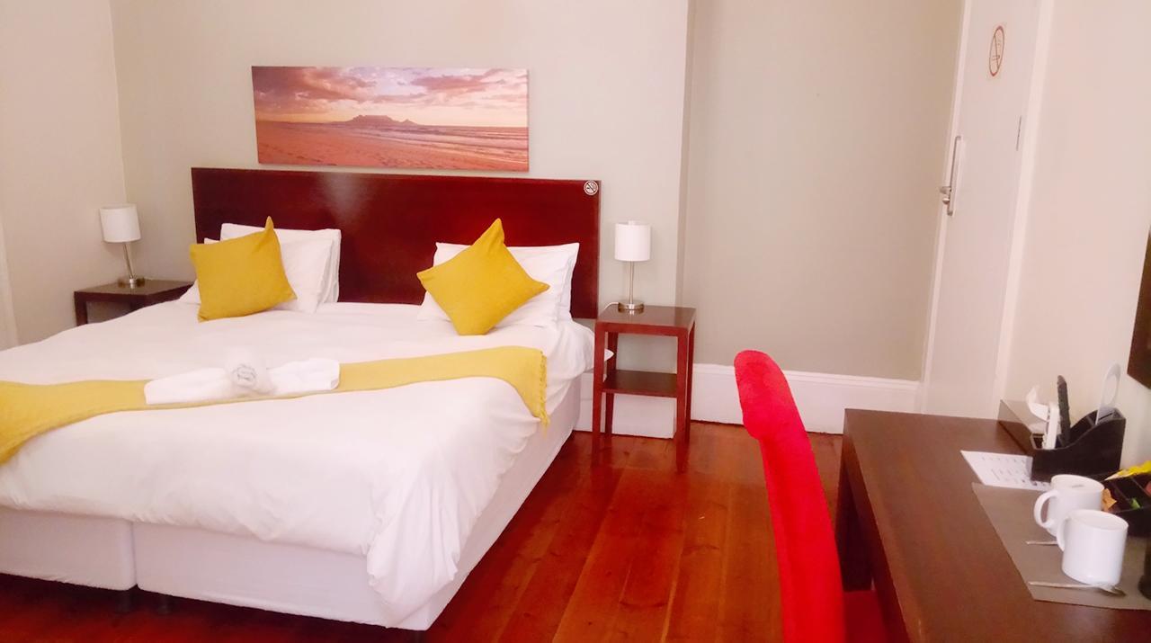 The Vic Hotel Port Elizabeth Exterior foto