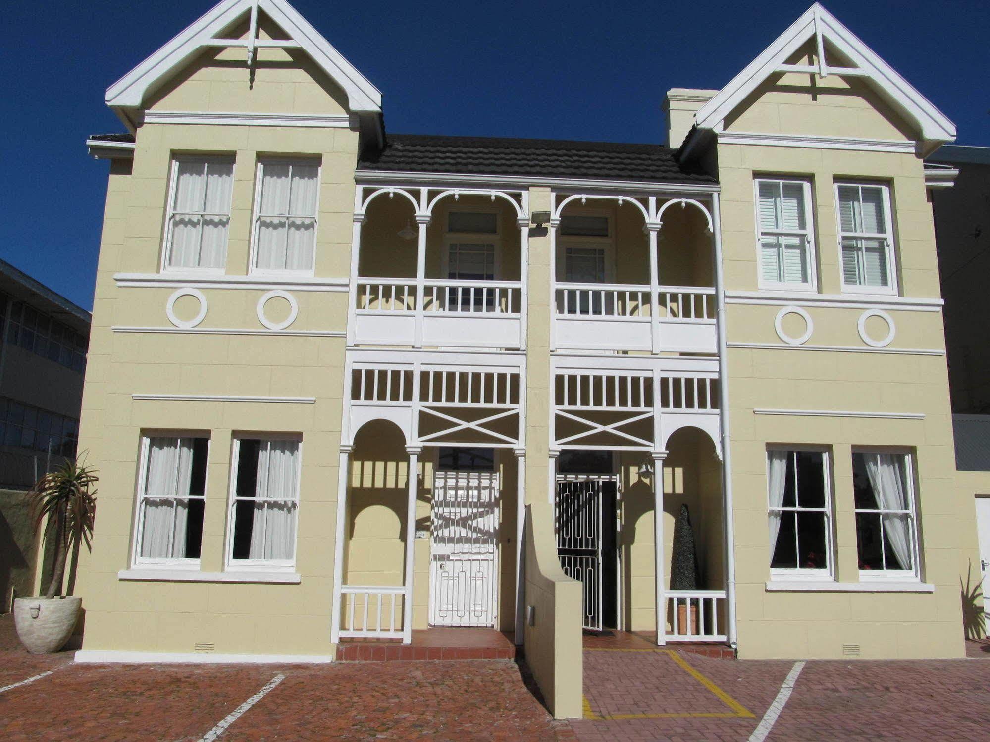 The Vic Hotel Port Elizabeth Exterior foto